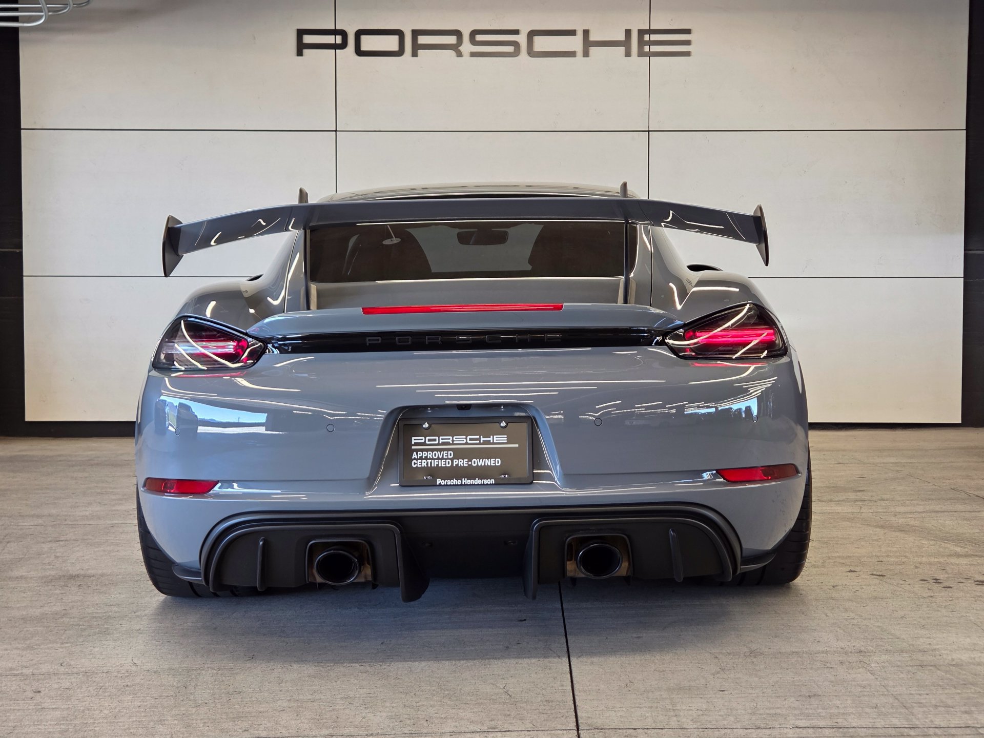 Certified 2023 Porsche 718 Cayman GT4 RS RWD image 7