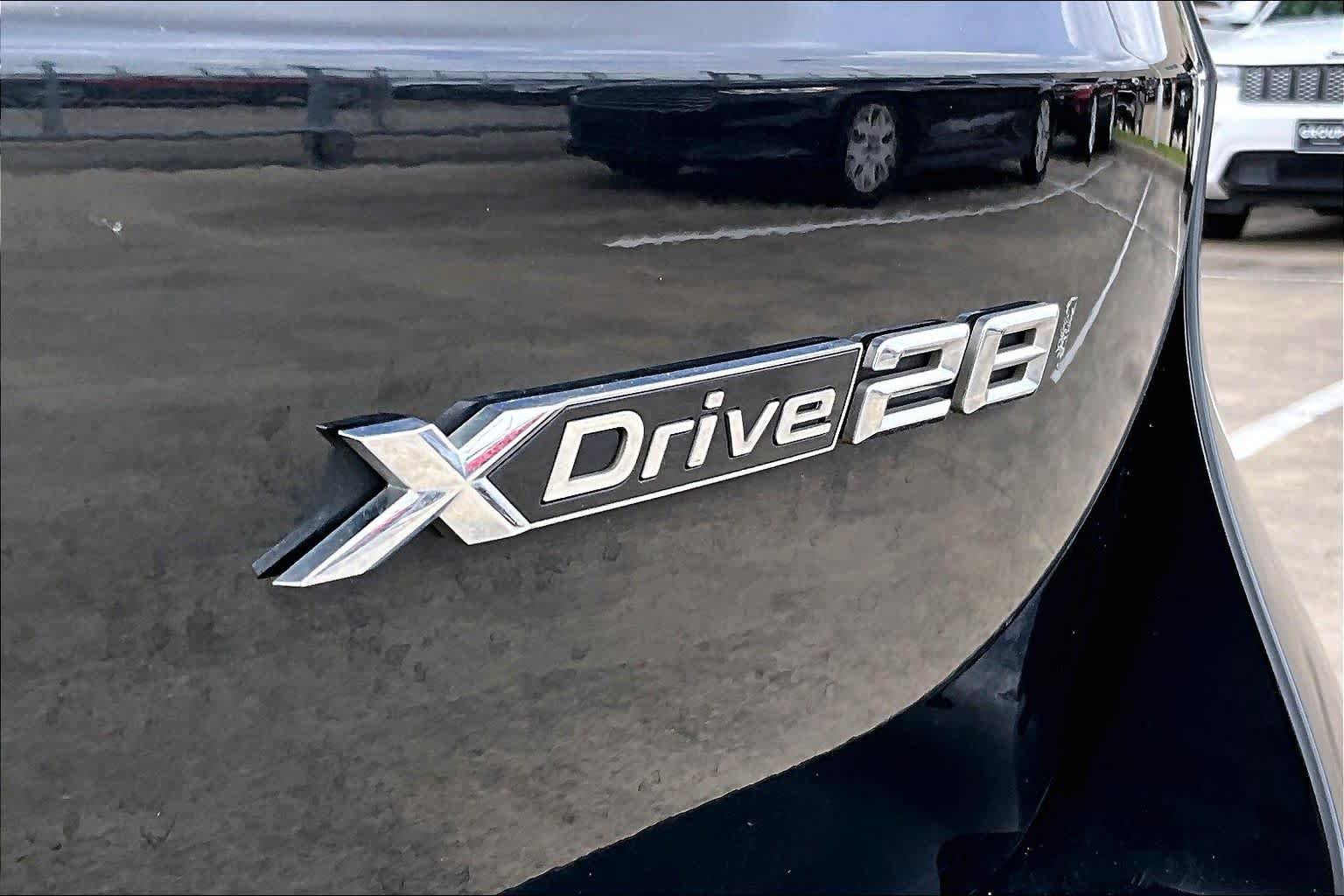Used 2023 BMW X1 xDrive28i image 9