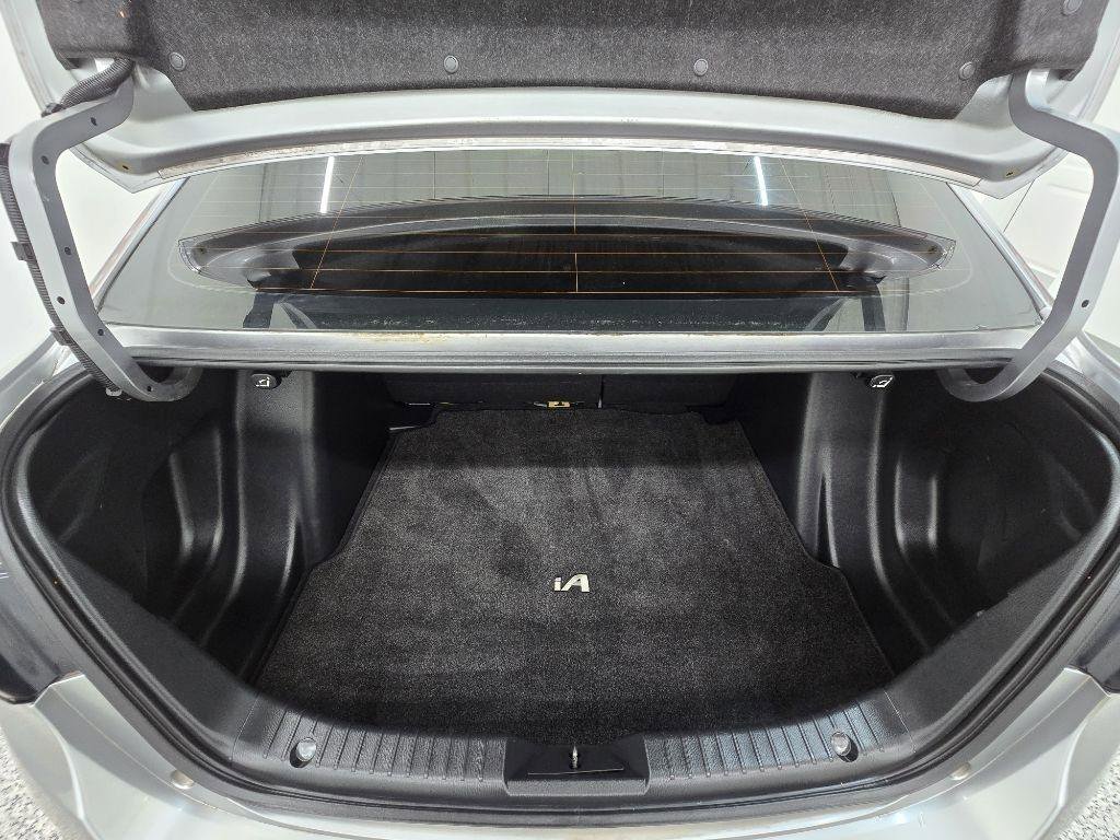 Used 2016 Scion iA FWD image 17