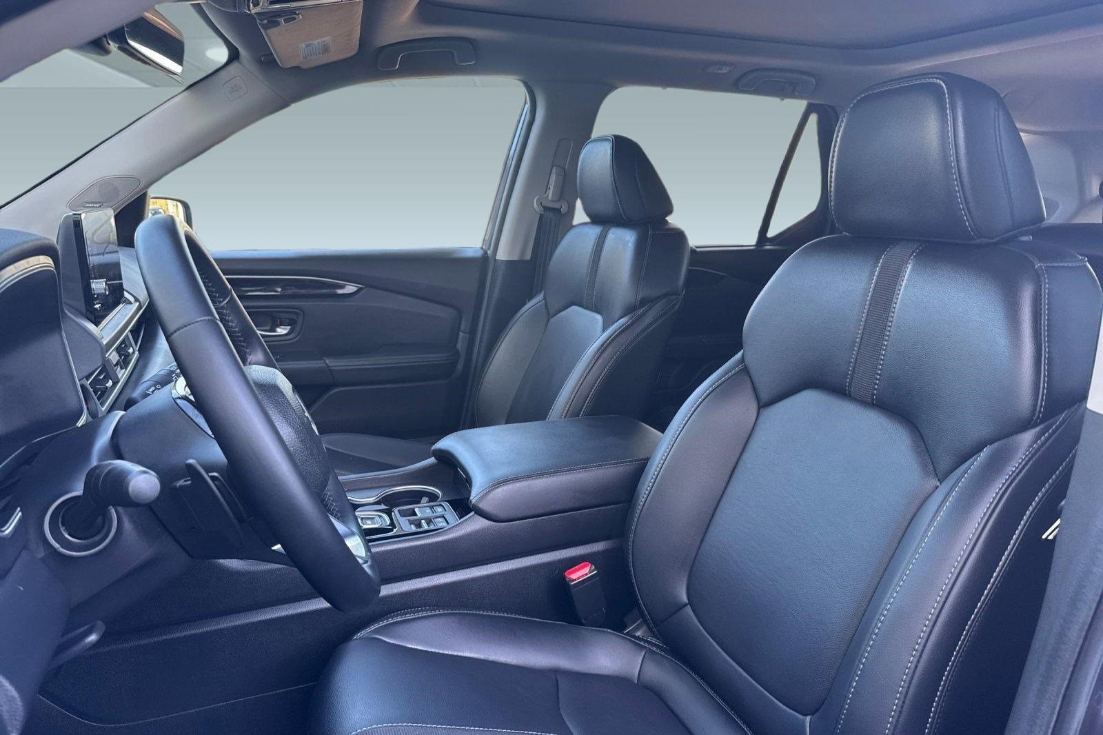 Certified 2025 Honda Pilot Touring image 21