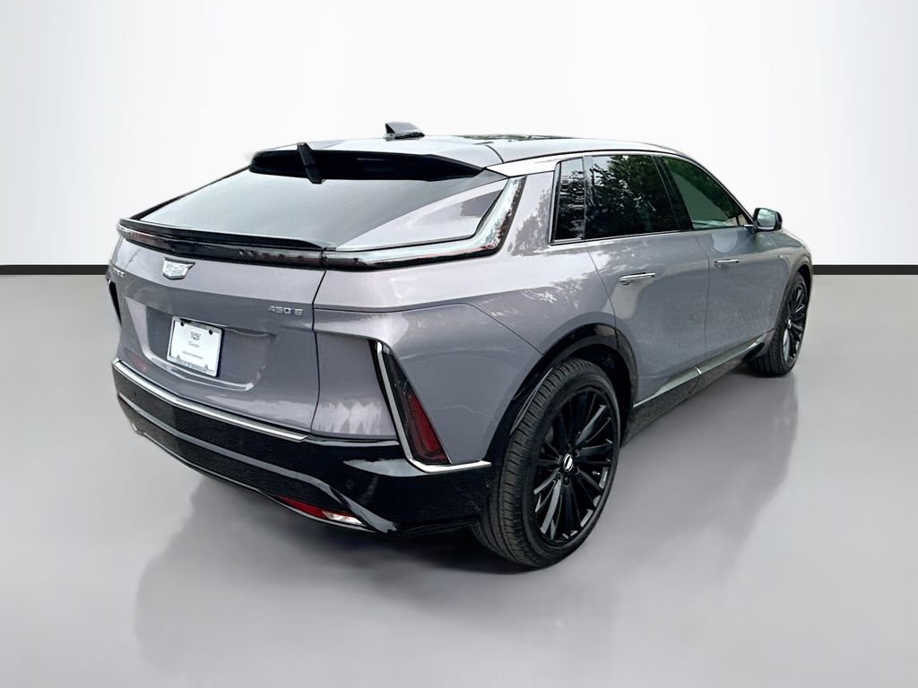New 2025 Cadillac Lyriq Luxury w/ LPO, Floor Liner Package image 5