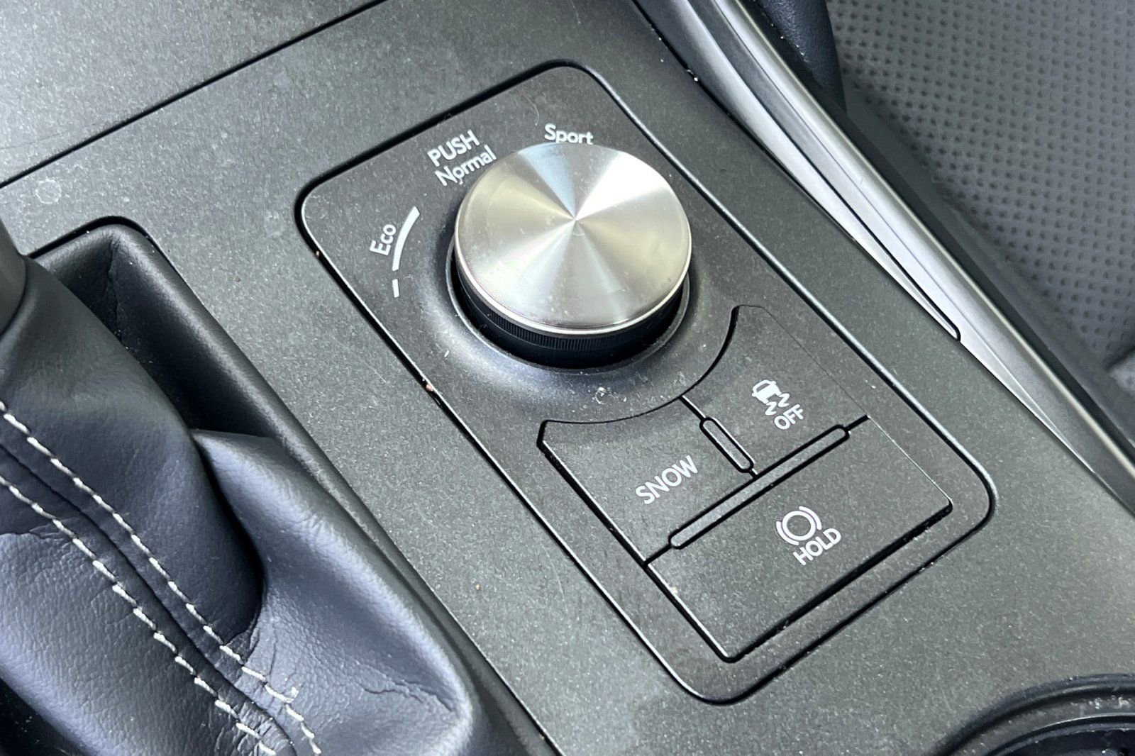 Used 2024 Lexus IS 350 F Sport w/ Navigation Package RWD image 30