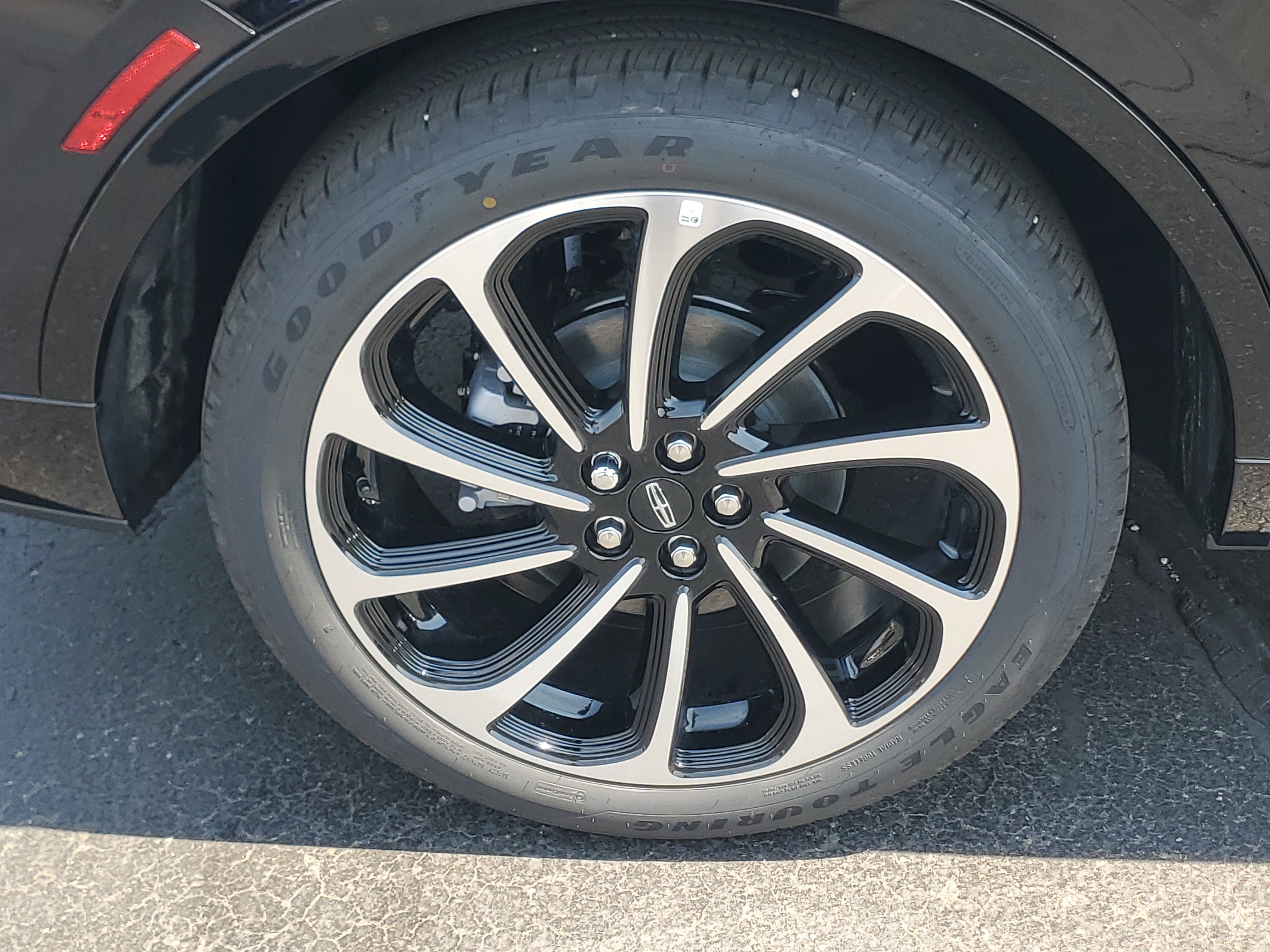 New 2026 Lincoln Nautilus Black Label AWD/4WD image 5