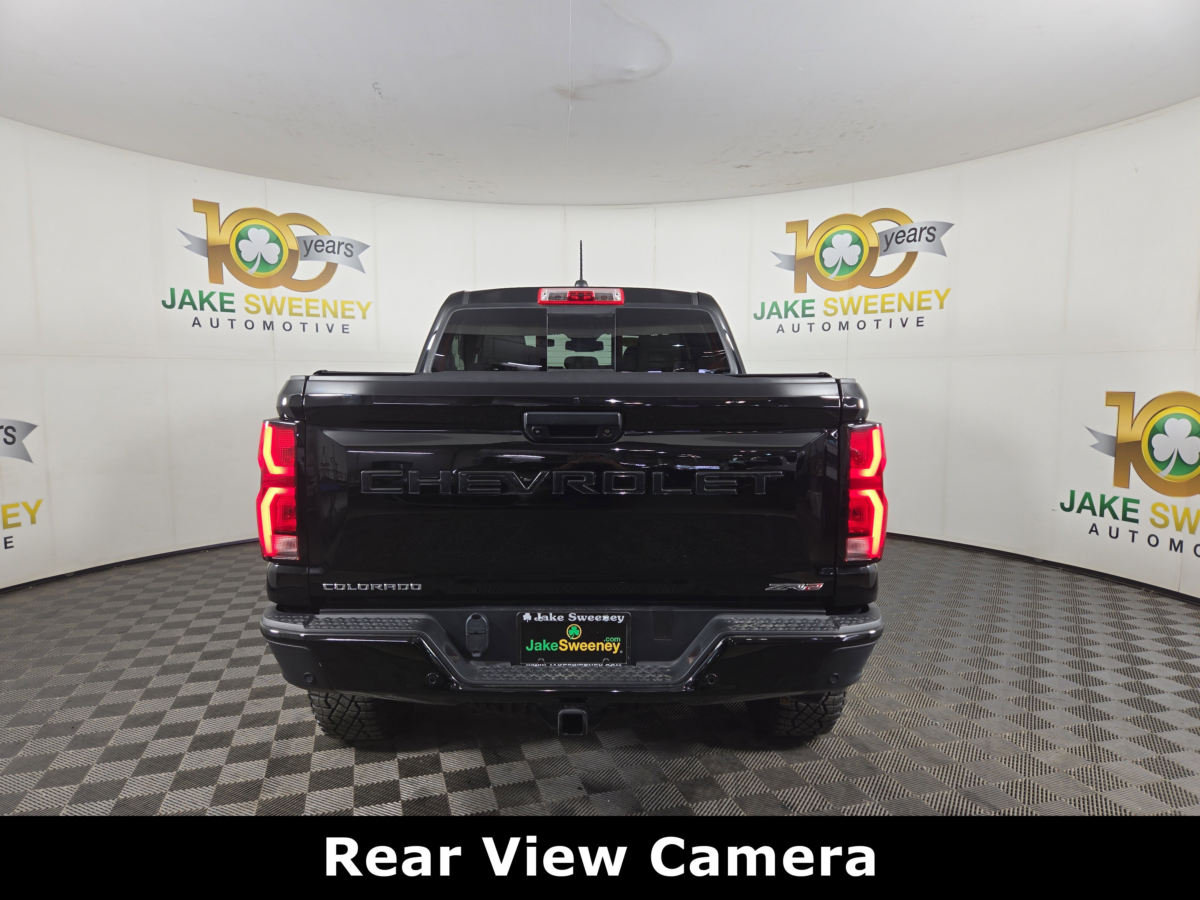 Used 2024 Chevrolet Colorado ZR2 w/ Safety Package AWD/4WD image 7