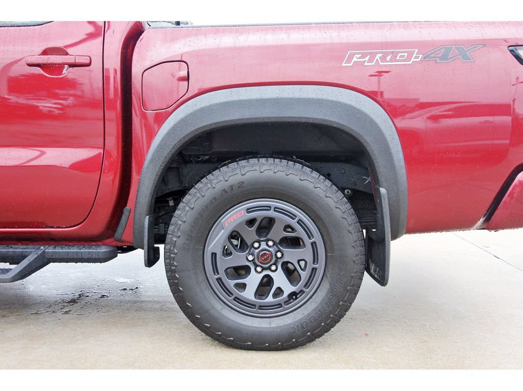 Used 2025 Nissan Frontier PRO-4X w/ Pro Convenience Package AWD/4WD image 11