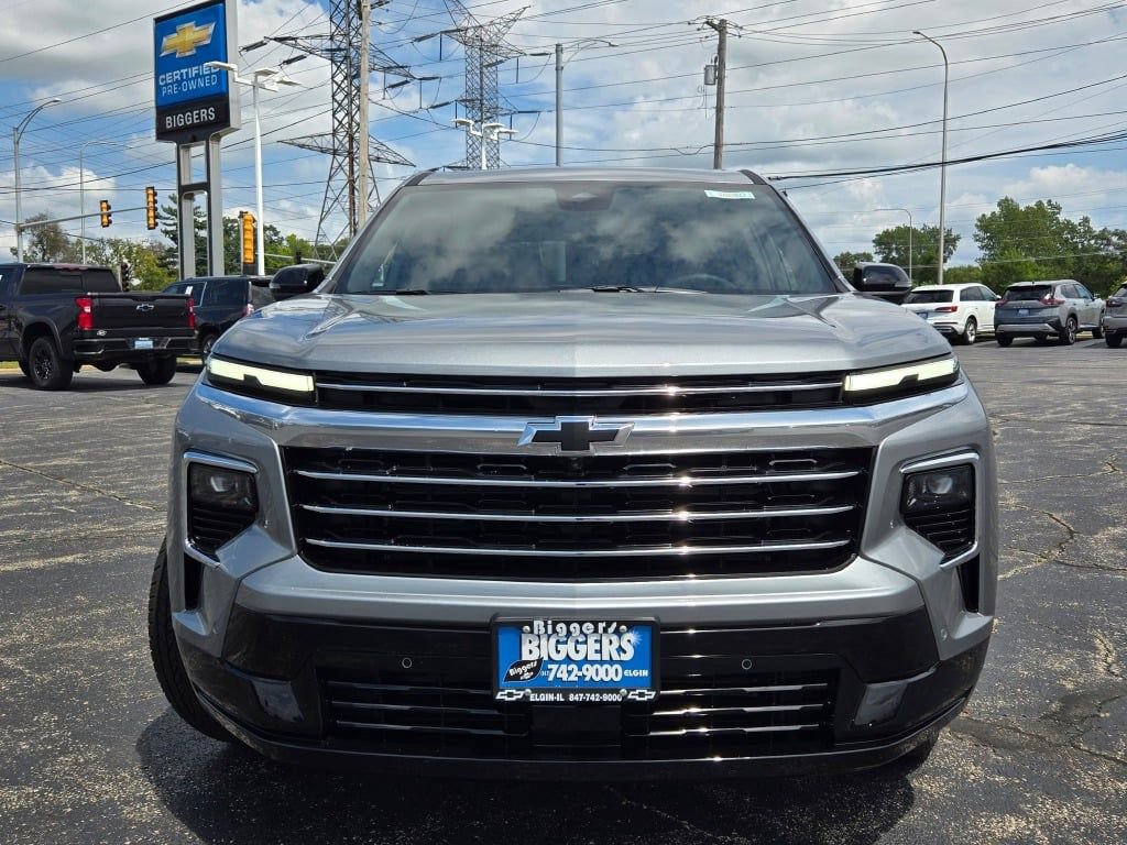 New 2026 Chevrolet Traverse High Country w/ LPO, Floor Liner Package image 2