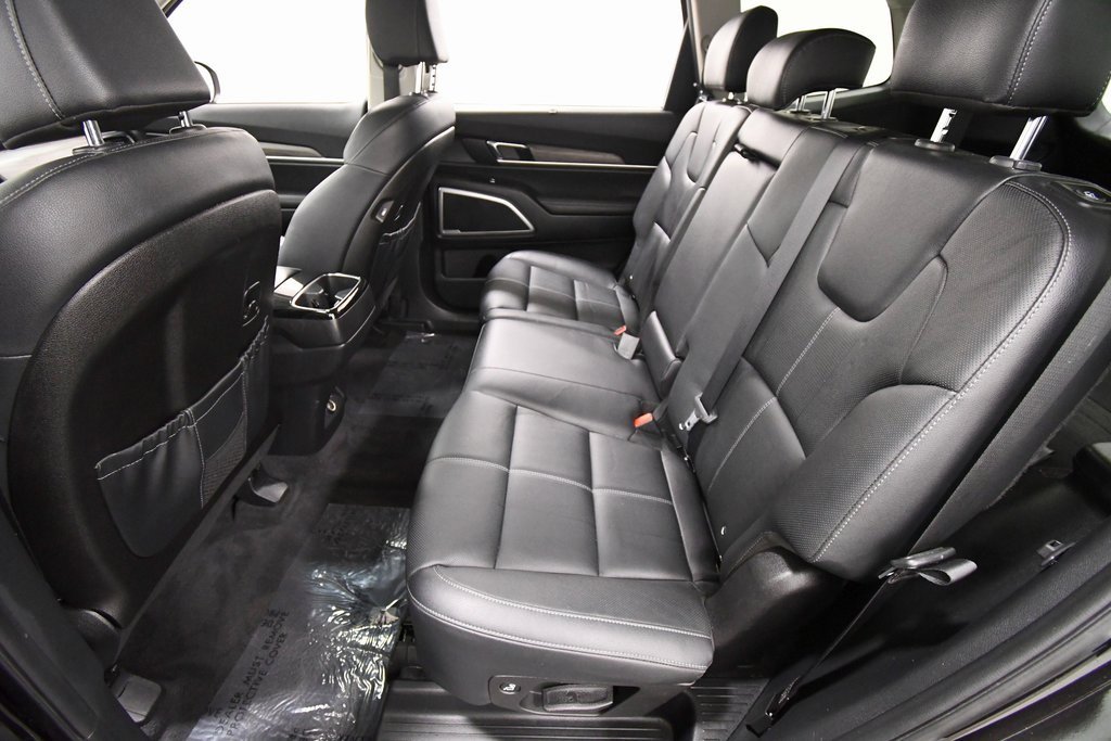 Certified 2022 Kia Telluride EX image 15