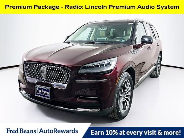 Used 2022 Lincoln Aviator AWD w/ Premium Package image 3