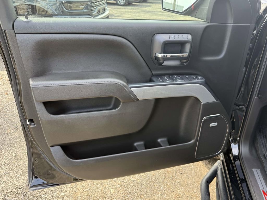 Used 2017 Chevrolet Silverado 1500 LTZ Z71 w/ Redline Edition image 22