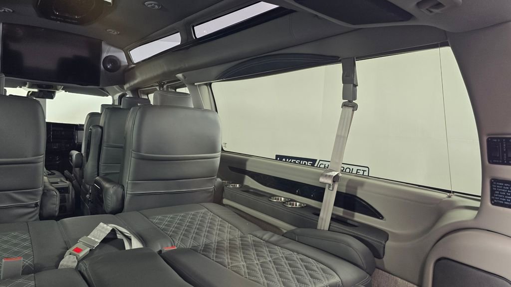 New 2026 Chevrolet Express 2500 Extended w/ Driver Convenience Package image 20