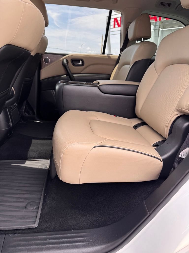 Used 2022 INFINITI QX80 Premium Select w/ All-Season Package AWD/4WD image 12