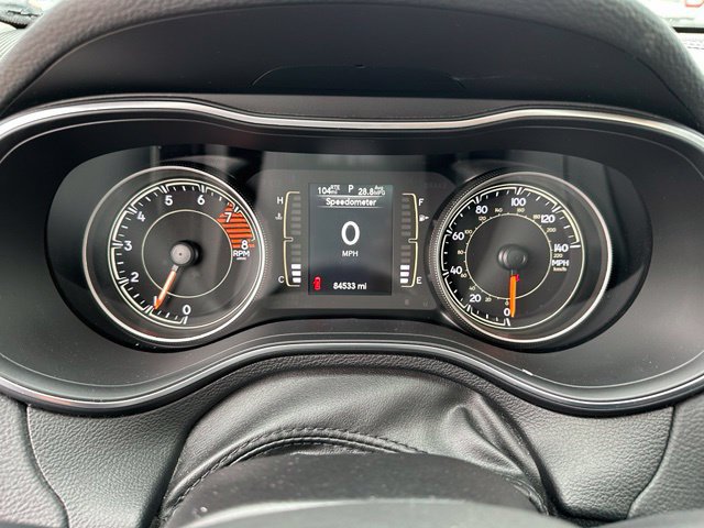 Used 2020 Jeep Cherokee Latitude Lux w/ Quick Order Package 26H Lux FWD image 22
