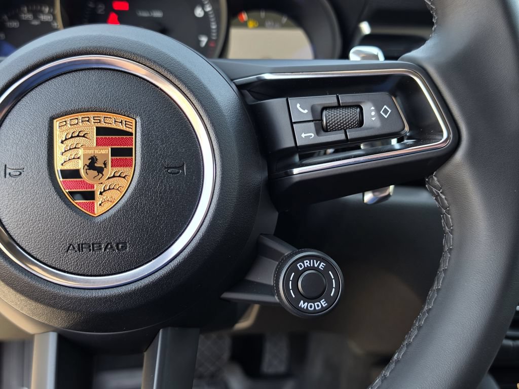 New 2026 Porsche Macan AWD/4WD image 26
