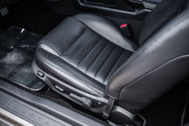 Used 2005 Ford Mustang GT Premium RWD image 61