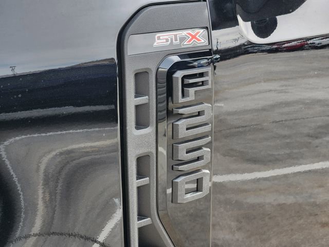 New 2026 Ford F250 XL w/ STX Appearance Package AWD/4WD image 8