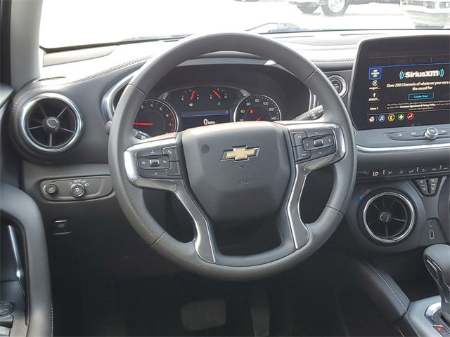 Used 2023 Chevrolet Blazer LT image 11