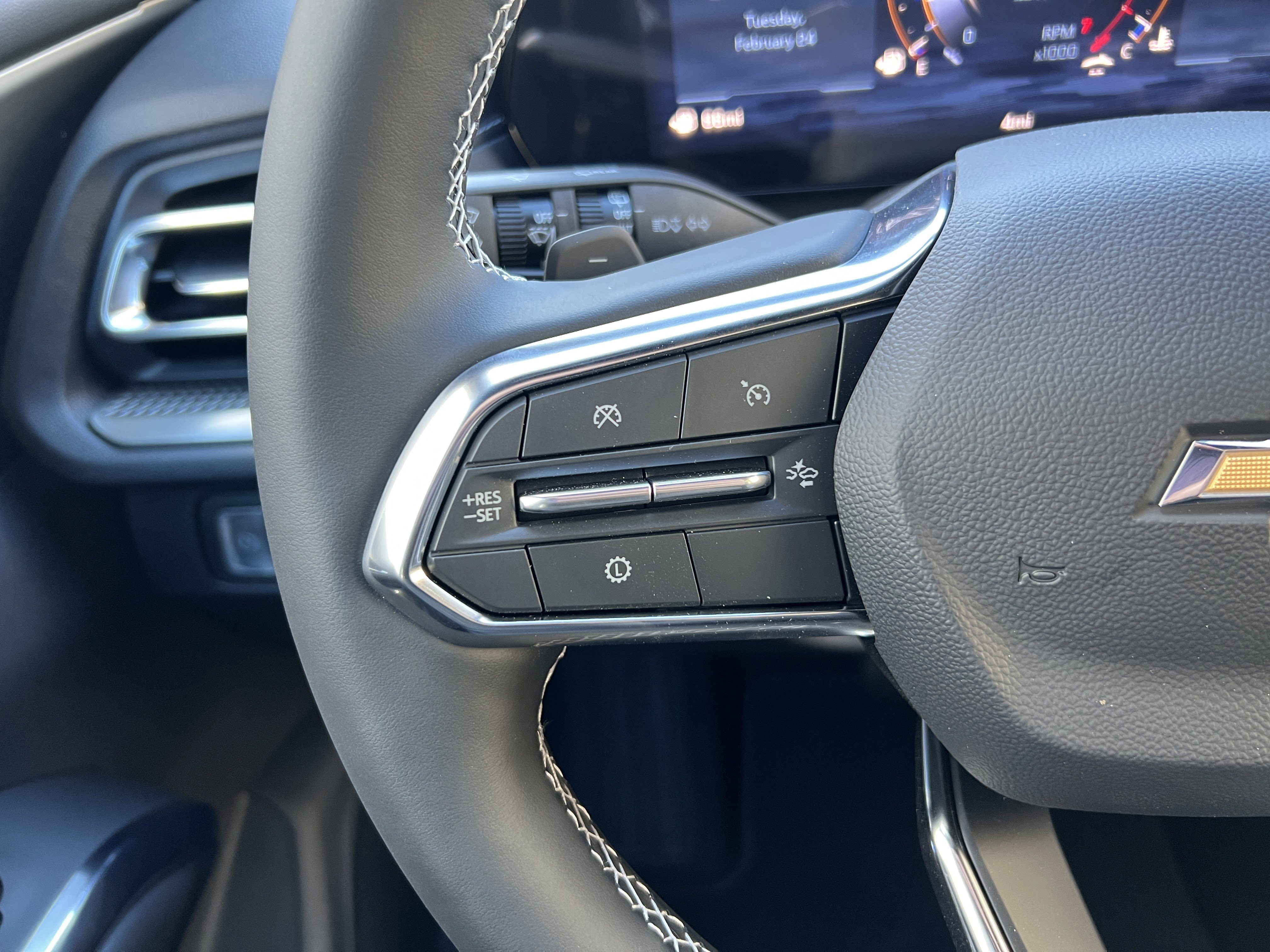 New 2026 Chevrolet Traverse LT image 30