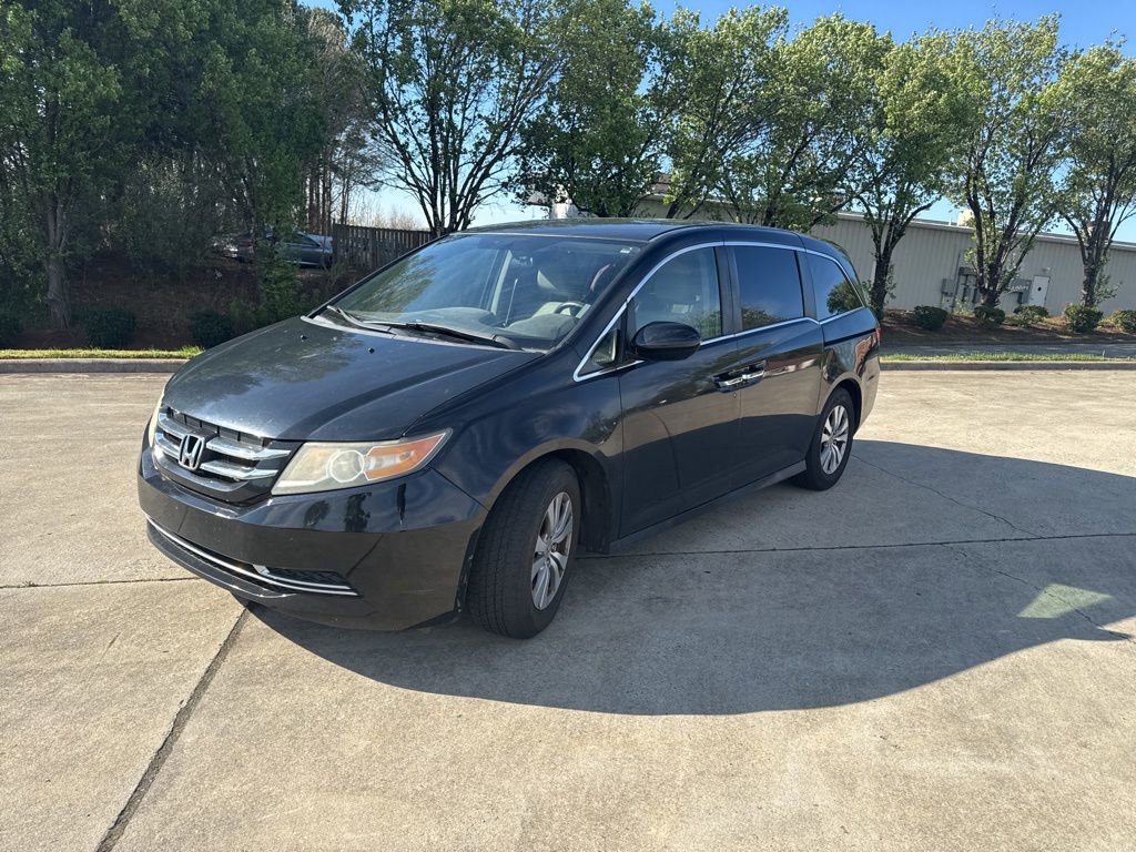 Used 2016 Honda Odyssey SE image 1