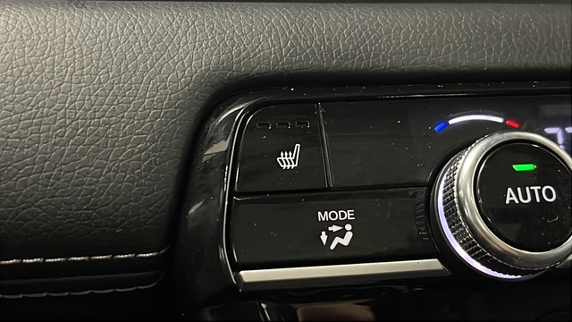 Used 2024 Honda Pilot Touring image 32