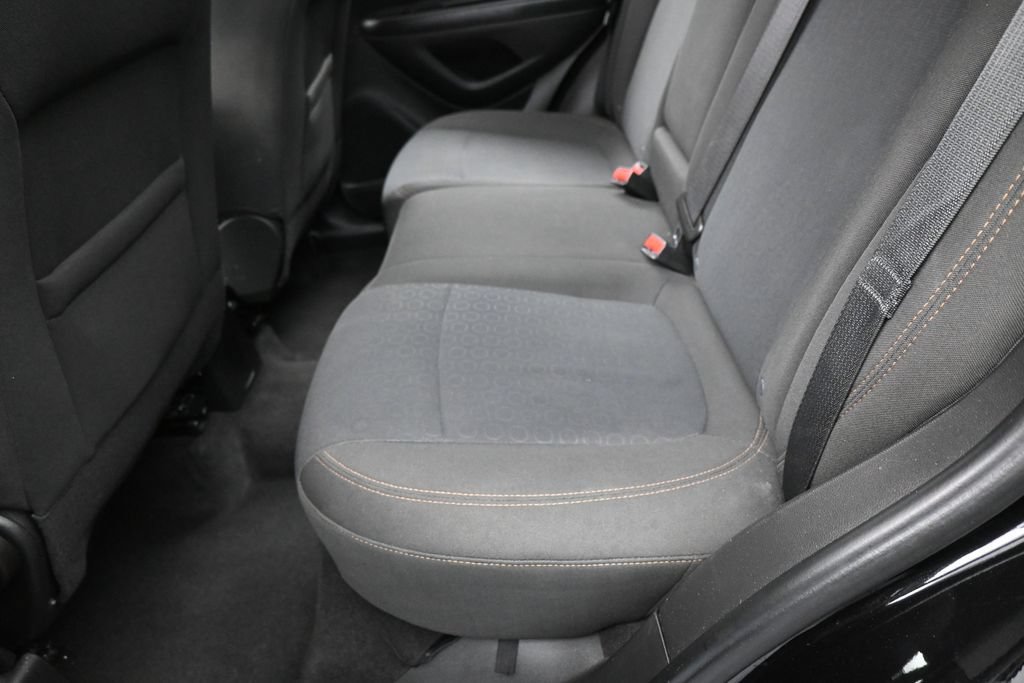 Used 2022 Chevrolet Trax LS w/ Tint and Cruise Package AWD/4WD image 28