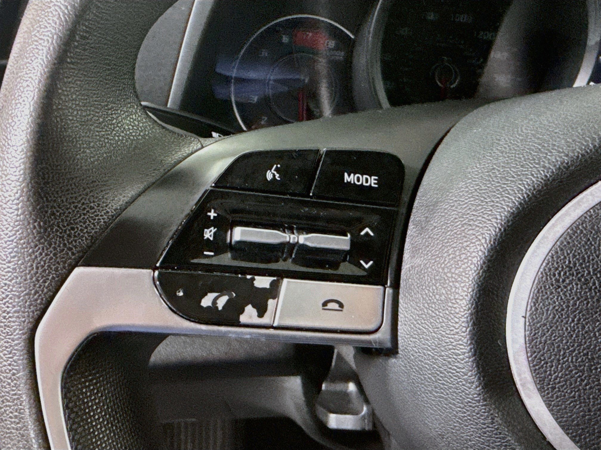 Used 2021 Hyundai Elantra SEL FWD image 14