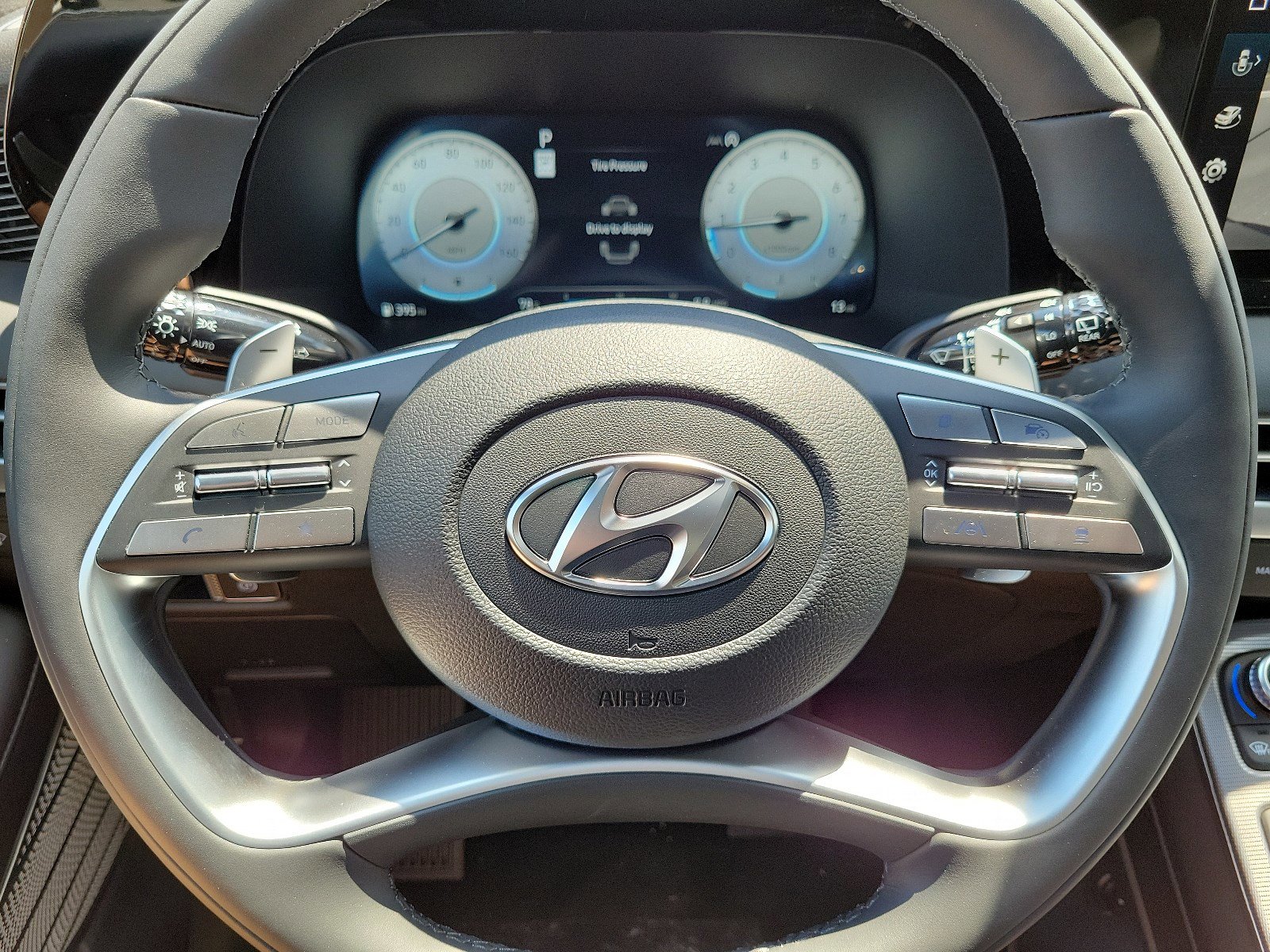 New 2024 Hyundai Palisade Calligraphy image 17