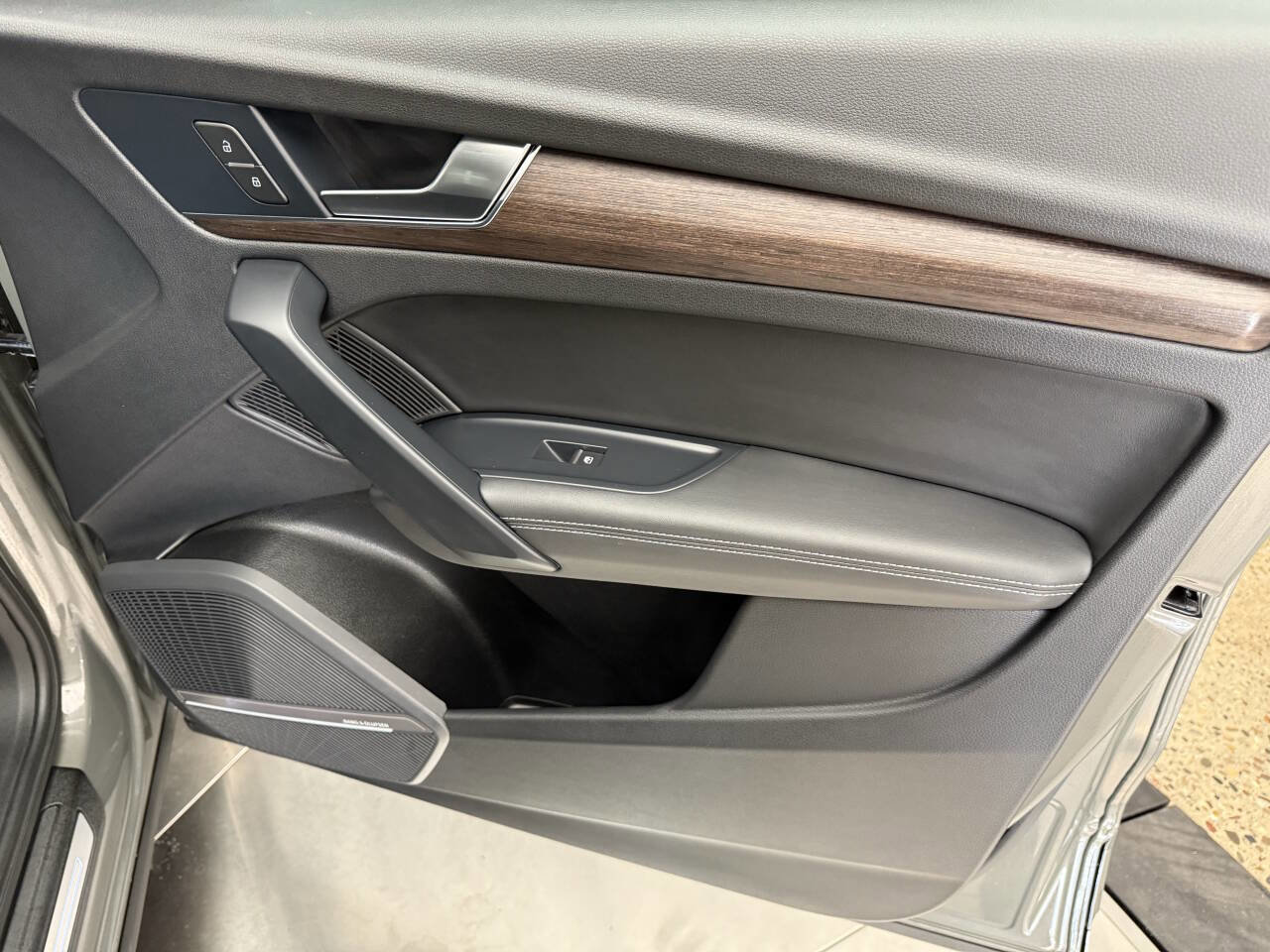 Used 2023 Audi Q5 2.0T Premium Plus w/ Premium Plus Package image 24