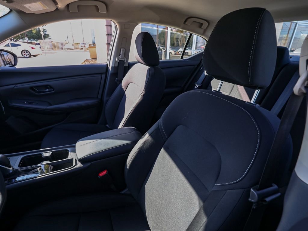 Used 2025 Nissan Sentra S image 15