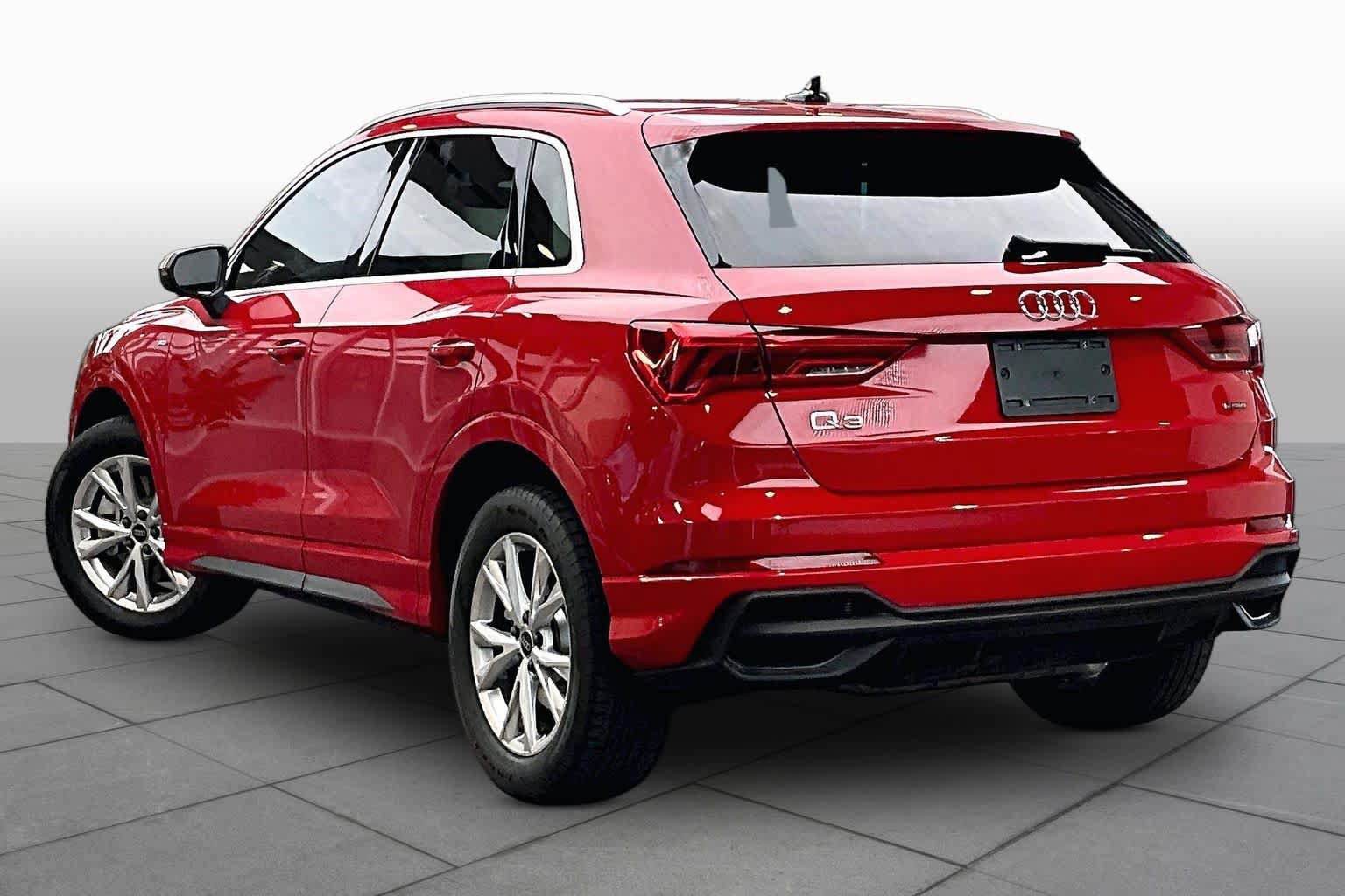 Used 2024 Audi Q3 2.0T Premium Plus AWD/4WD image 12