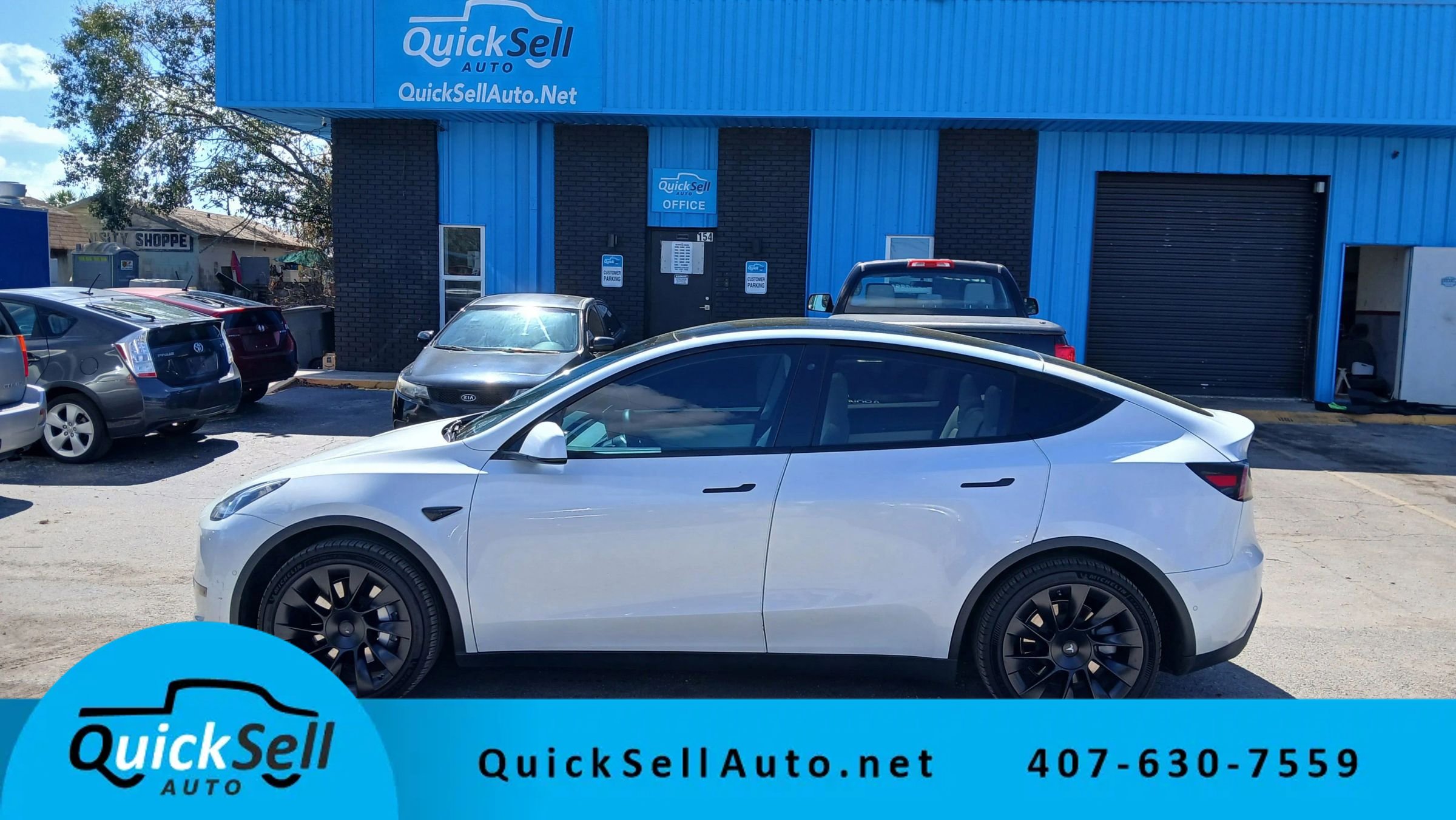 Used 2020 Tesla Model Y Long Range image 1