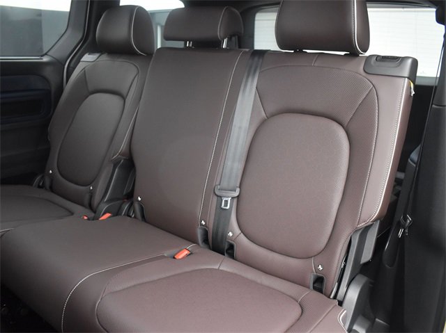 New 2025 Volkswagen ID. Buzz Pro S image 20