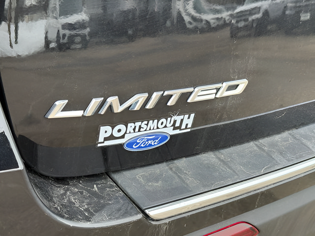Used 2023 Ford Explorer Limited w/ Equipment Group 301A AWD/4WD image 21