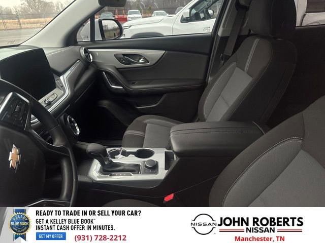 Used 2024 Chevrolet Blazer LT image 9