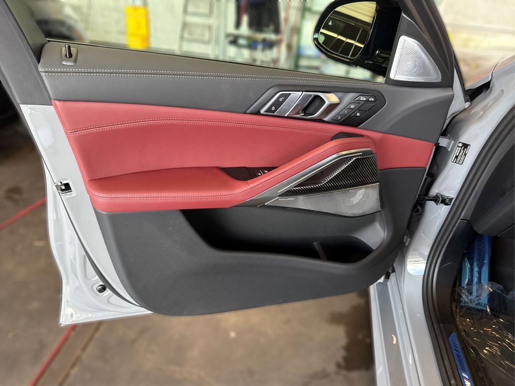 New 2026 BMW X6 M60i w/ Executive Package image 26