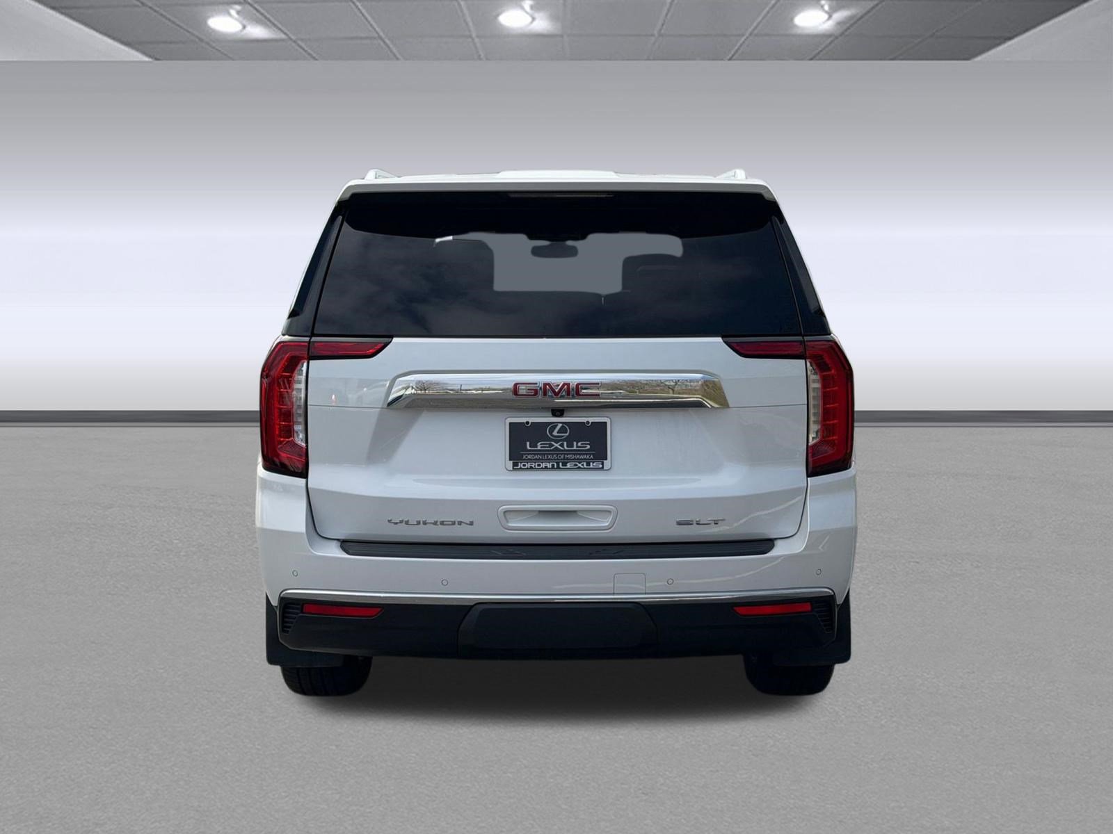 Used 2021 GMC Yukon XL SLT w/ Rear Media and Nav Package image 10