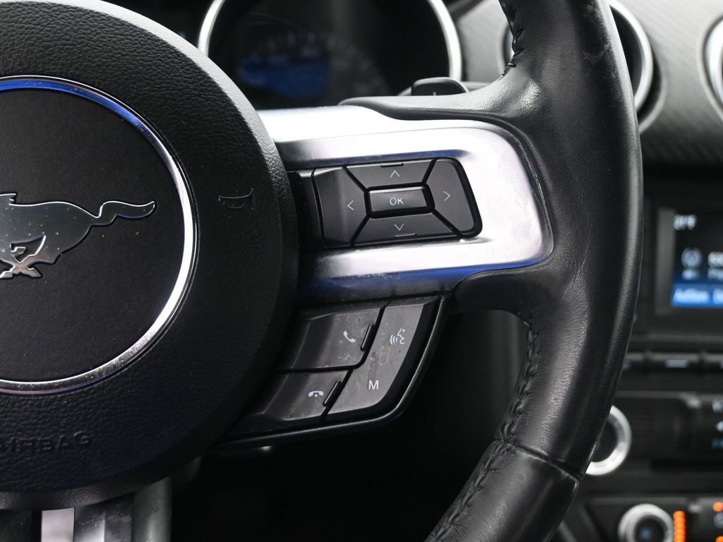 Used 2018 Ford Mustang EcoBoost image 13