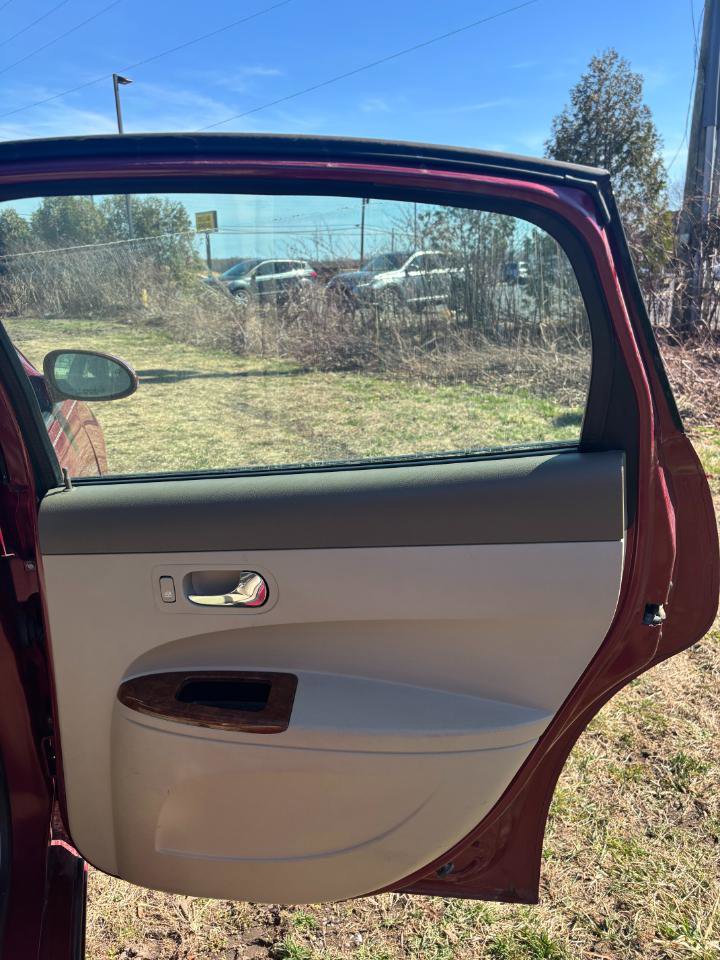 Used 2006 Buick LaCrosse CXL w/ Driver Confidence Package image 24