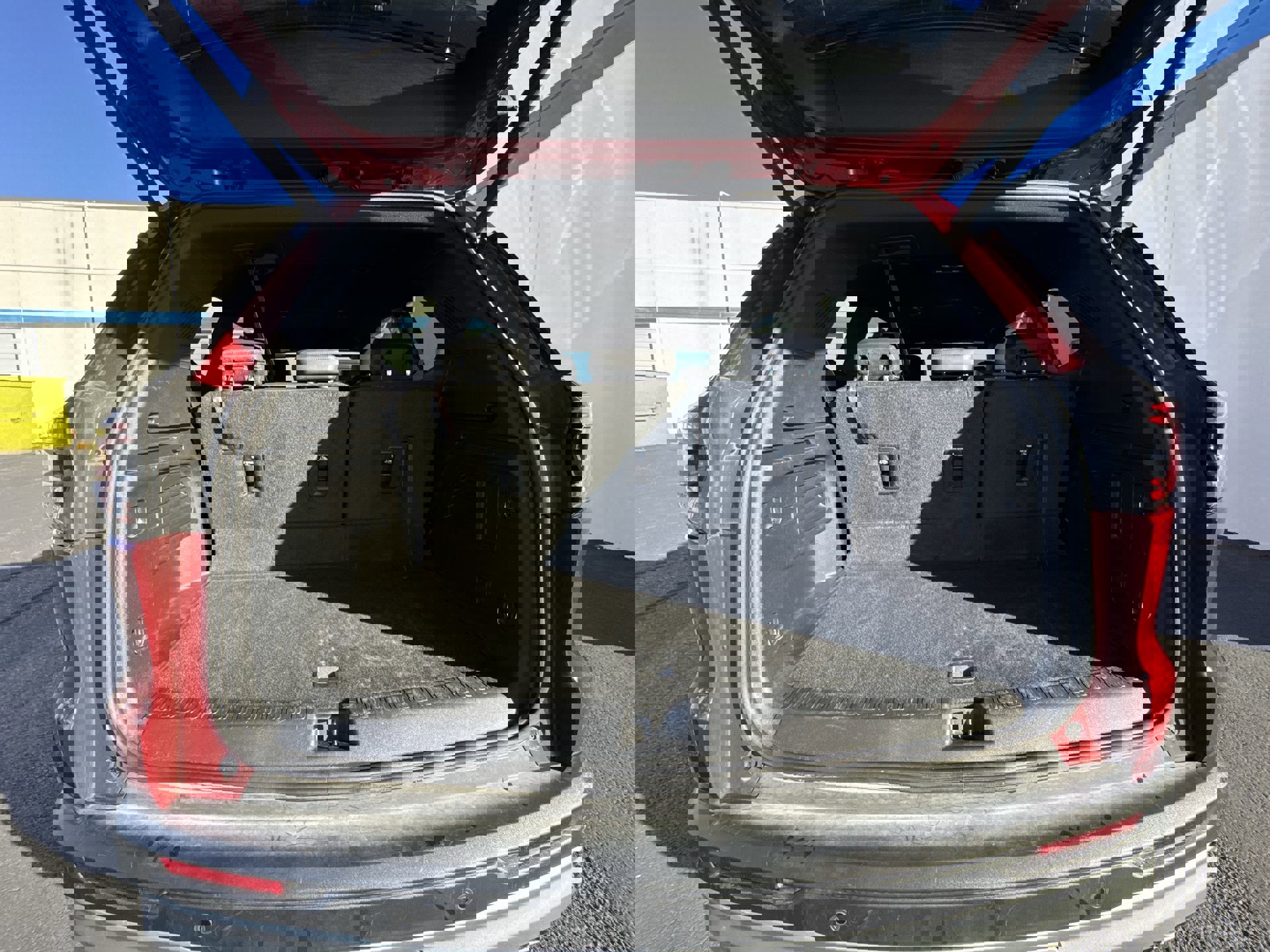 Used 2024 GMC Acadia Elevation w/ Luxury Package image 25