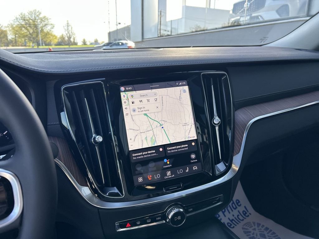 Certified 2025 Volvo S60 B5 Ultra AWD/4WD image 20