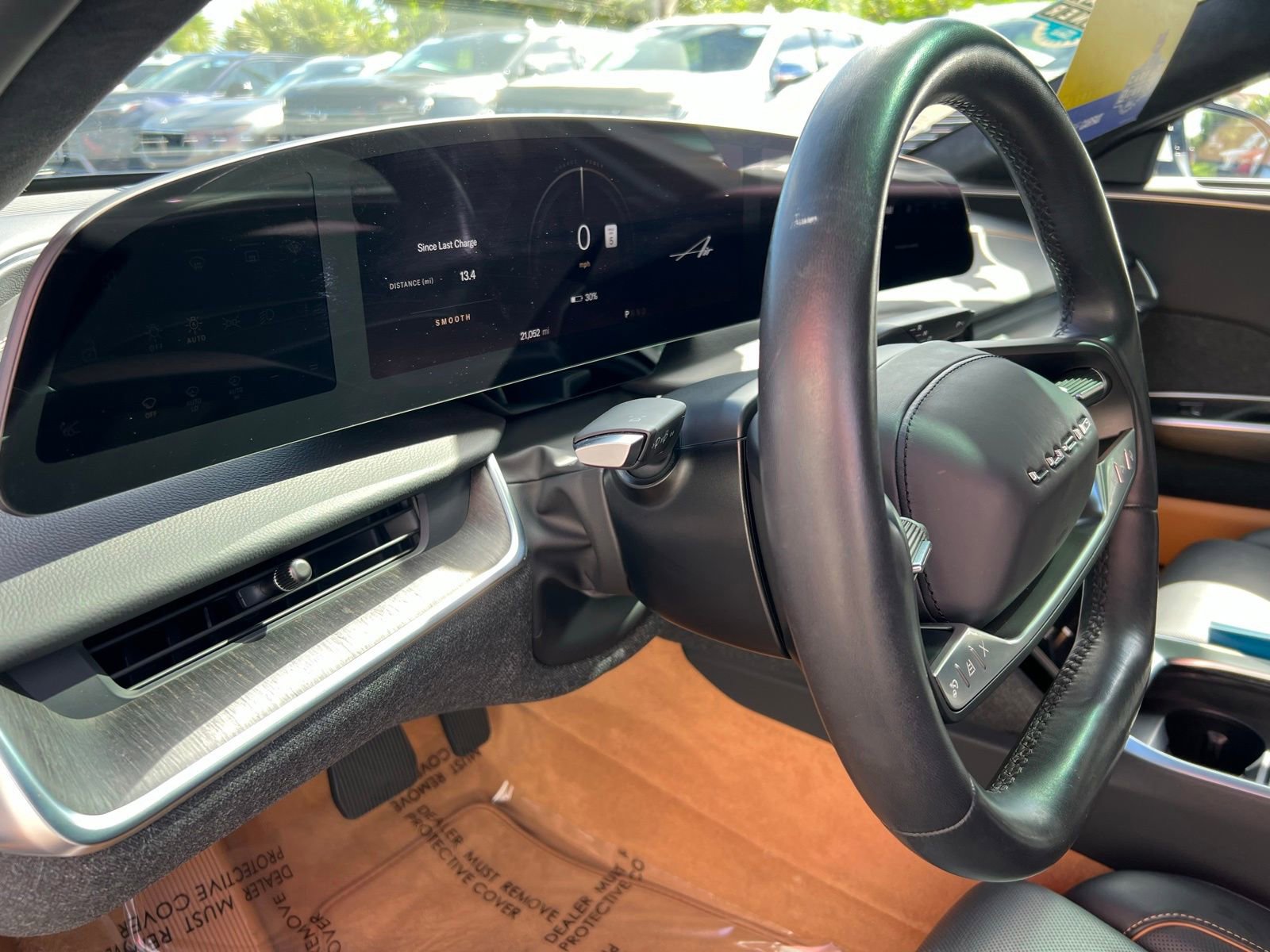 Used 2023 Lucid Air Touring image 29