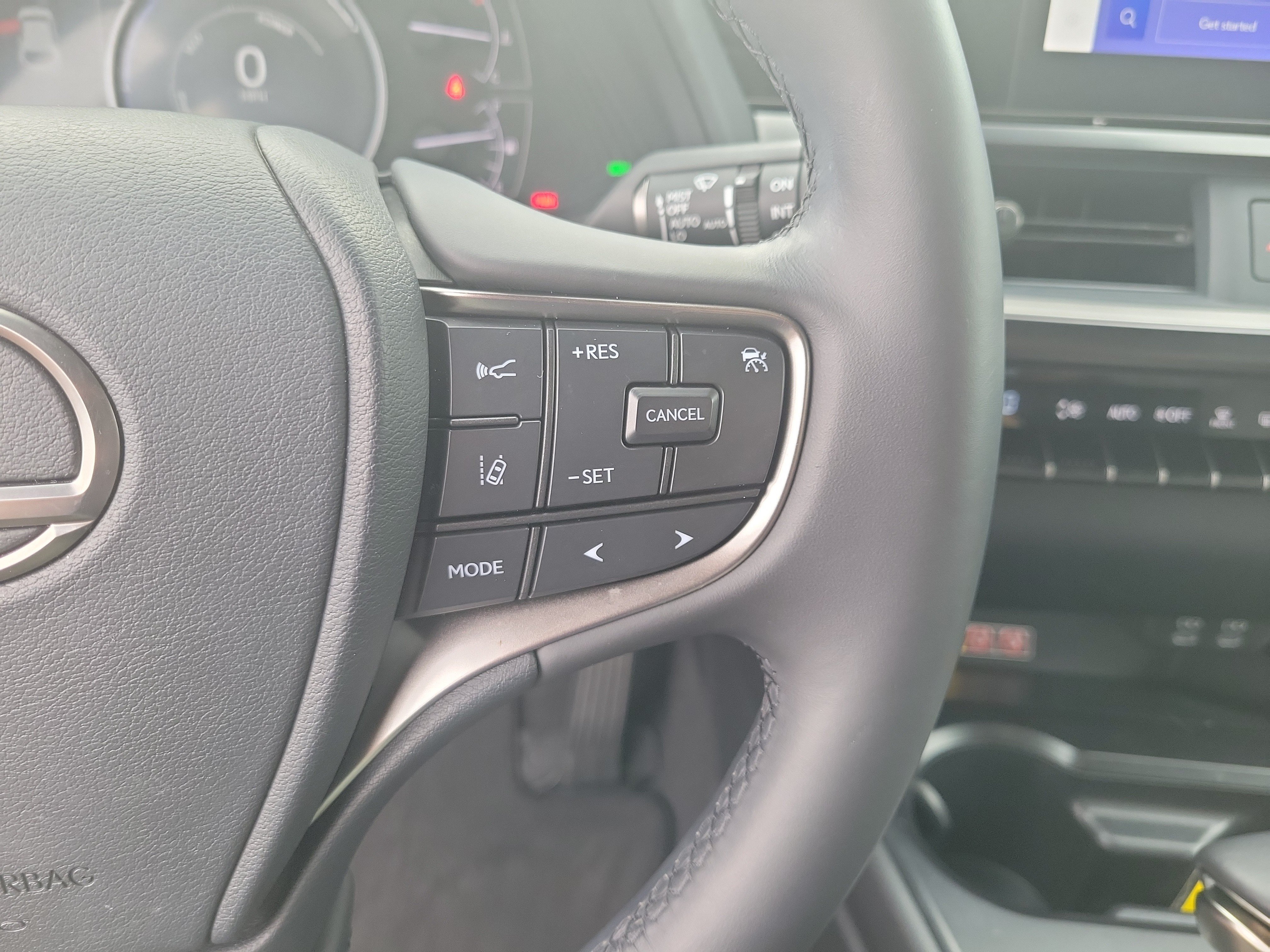 Used 2024 Lexus UX 250h F Sport FWD image 24