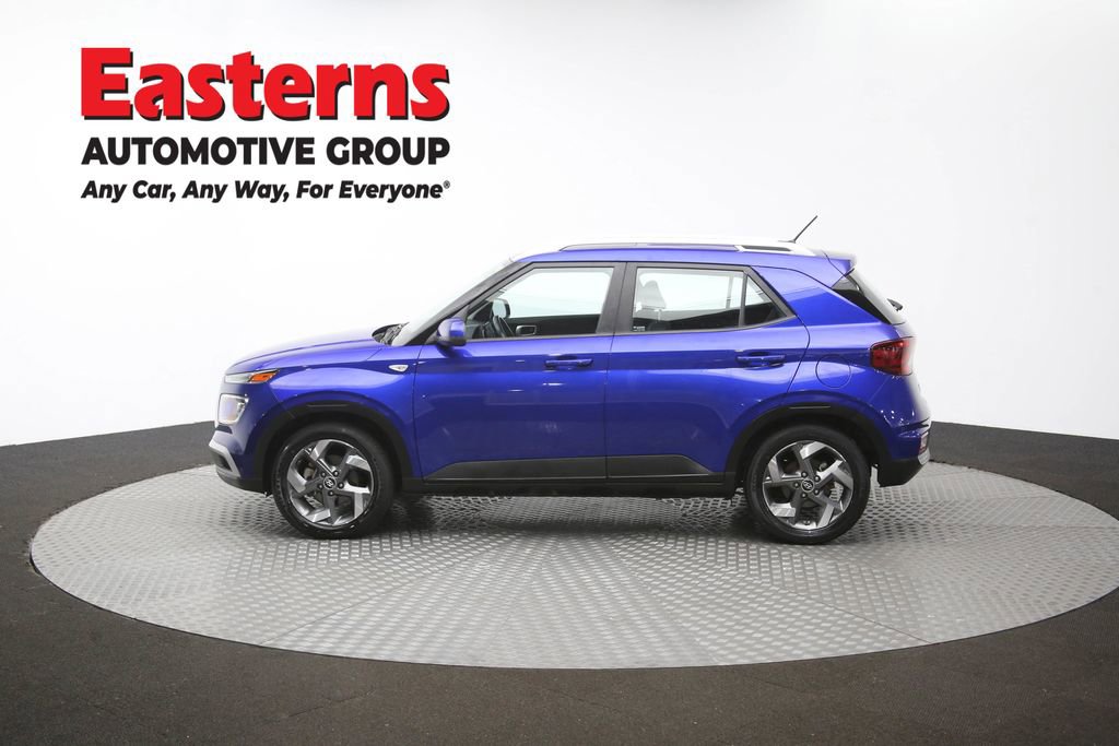 Used 2024 Hyundai Venue SEL FWD image 59