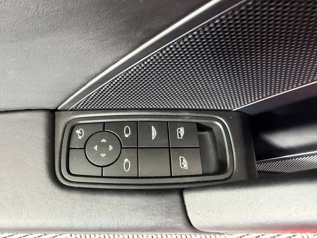 Certified 2025 Porsche 911 Turbo AWD/4WD image 21