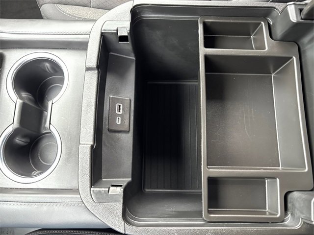 Used 2023 GMC Yukon XL SLE image 23