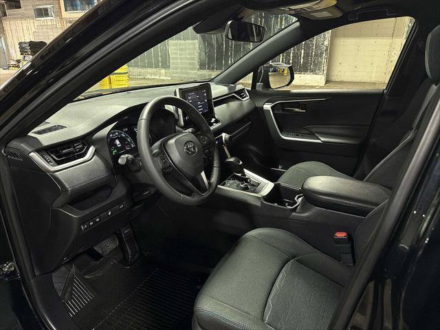 Certified 2023 Toyota RAV4 SE w/ Convenience Package AWD/4WD image 29