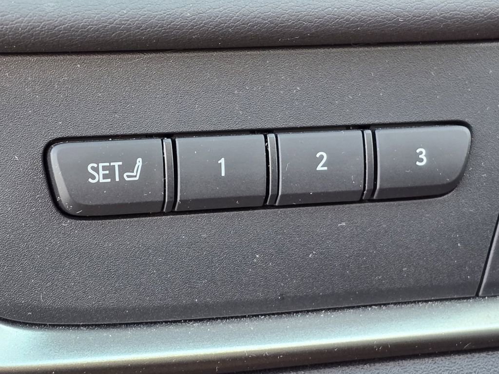 Used 2023 Lexus RZ 450e Premium w/ Technology Package image 16