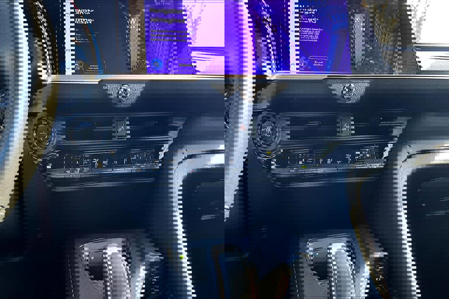 Used 2023 Toyota Crown XLE image 33