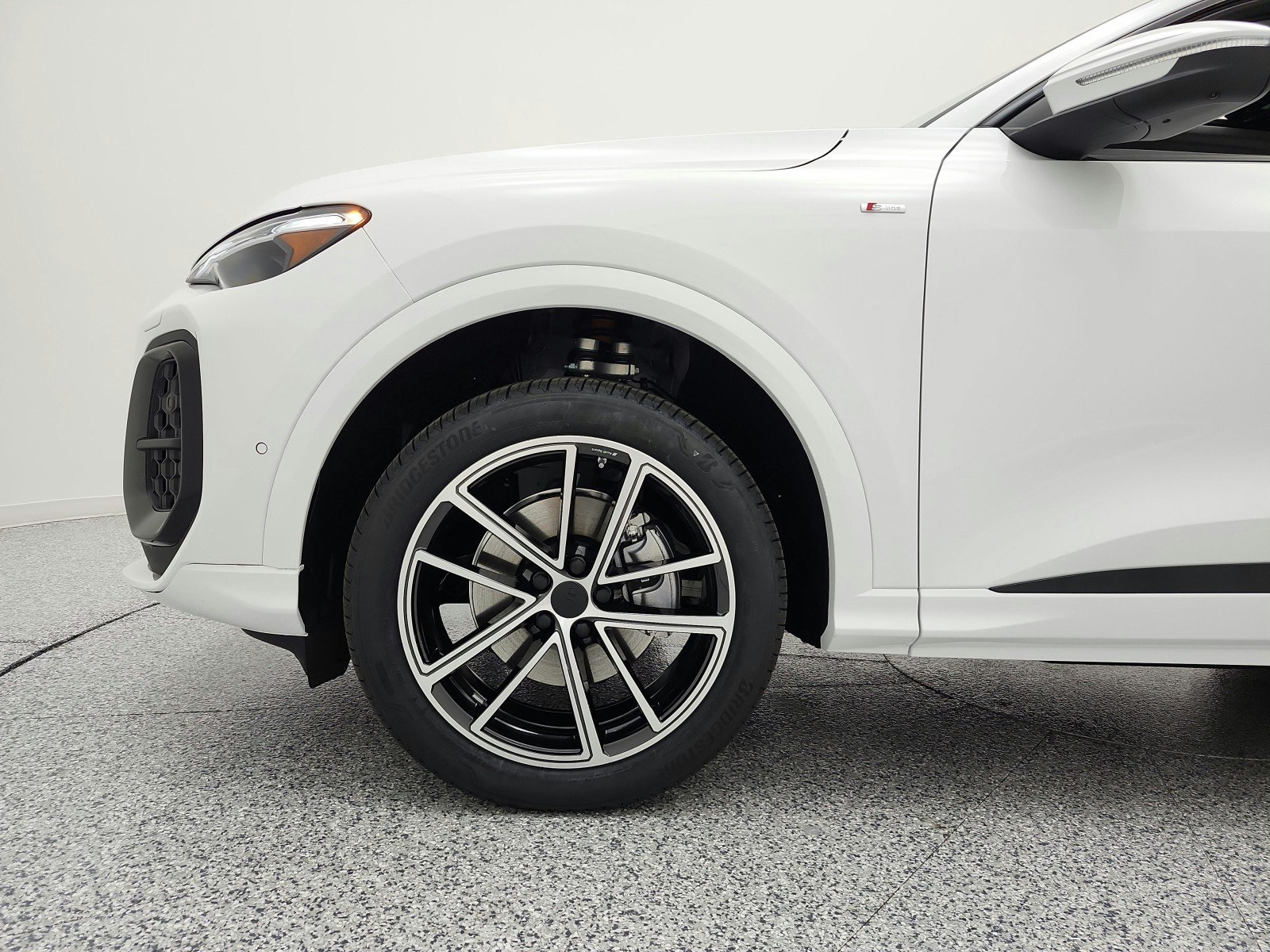 New 2026 Audi Q5 Premium Plus AWD/4WD image 13