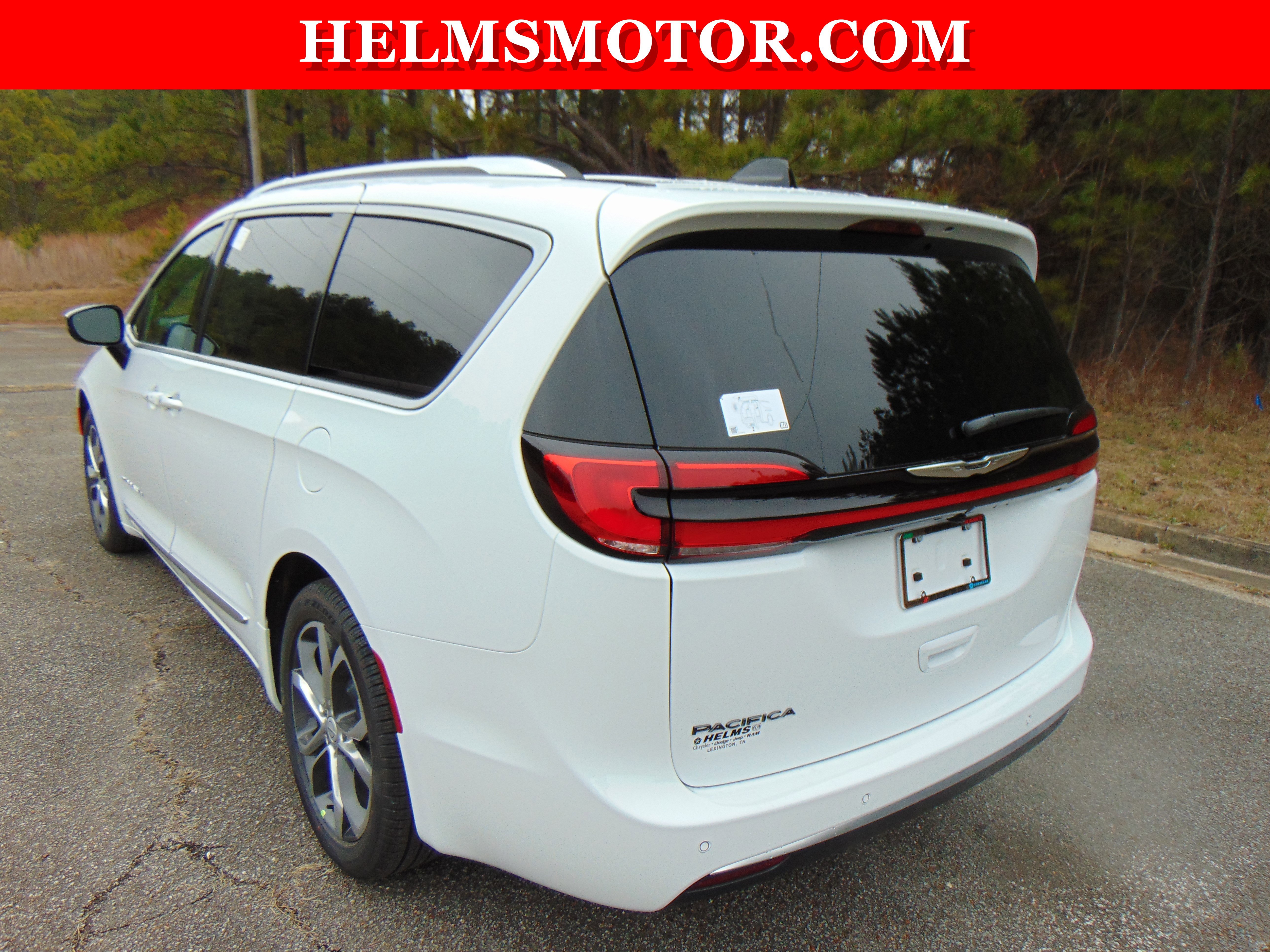 New 2026 Chrysler Pacifica Pinnacle image 10