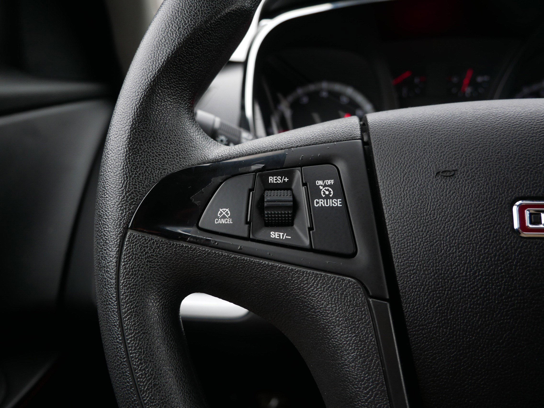 Used 2015 GMC Terrain SLE image 28